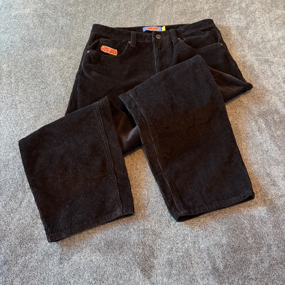Empyre Loose Fit Black Corduroy Skate Pants Size 30 - Picture 2 of 10
